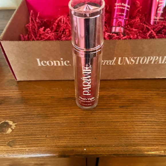 Skin Care - Picture 7 of 9